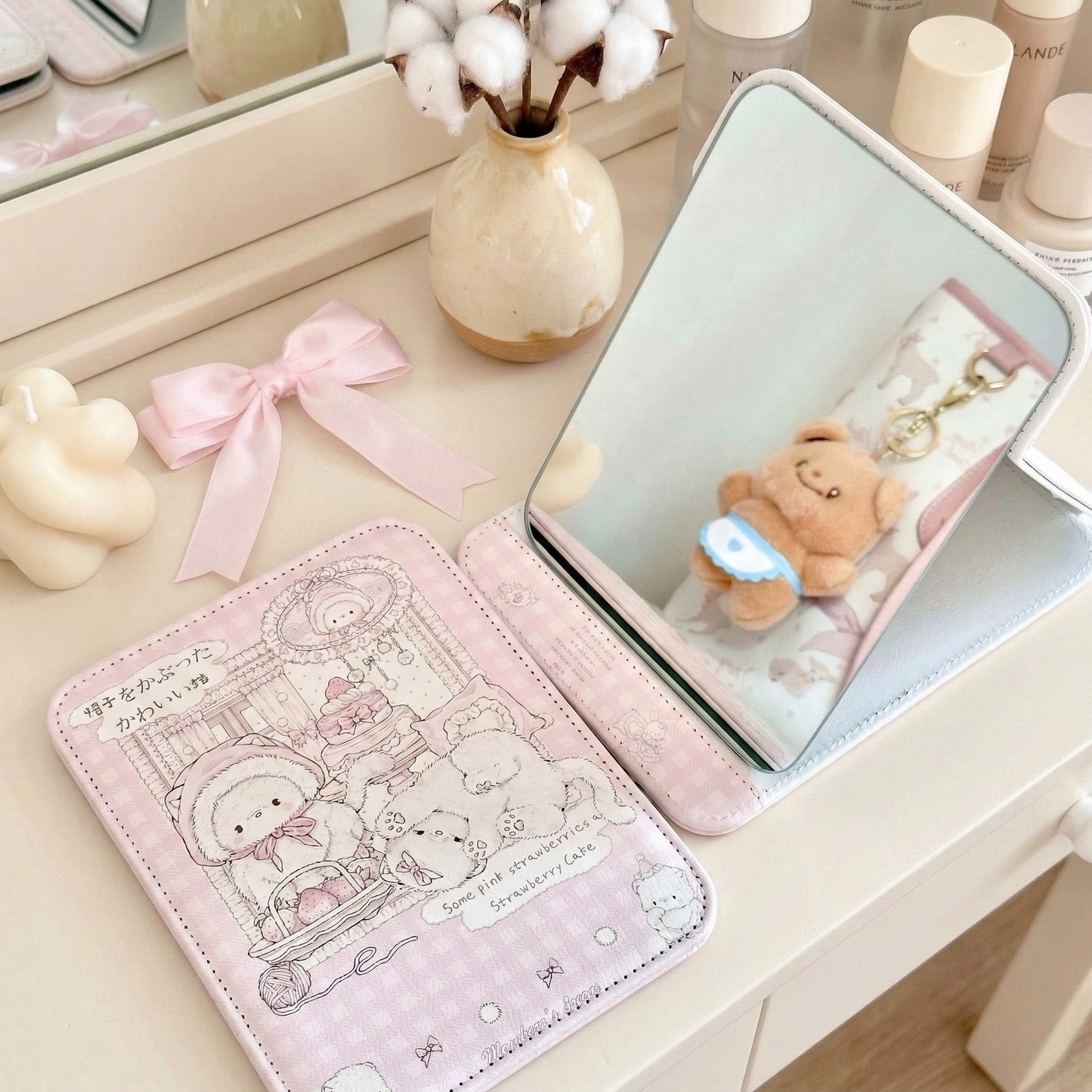 Kawaii Folding Mirror